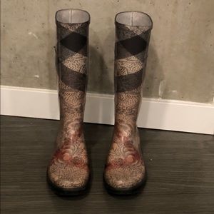 Burberry Rain  Boots